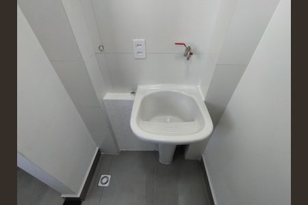 Apartamento para alugar com 38m², 2 quartos e sem vagaÁrea de Serviço