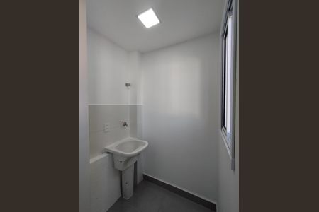 Apartamento para alugar com 38m², 2 quartos e sem vagaÁrea de Serviço