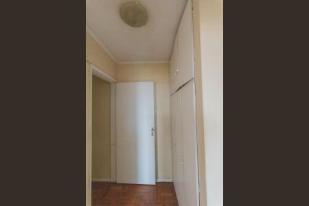 Apartamento para alugar com 70m², 3 quartos e 1 vagaCorredor Armário