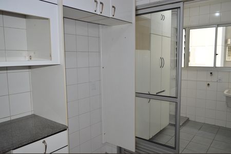 Apartamento à venda com 83m², 2 quartos e 1 vagaCozinha