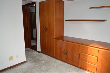 Apartamento à venda com 83m², 2 quartos e 1 vagaSuíte