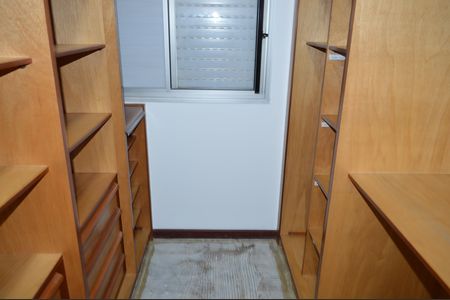 Apartamento à venda com 83m², 2 quartos e 1 vagaCloset Suíte