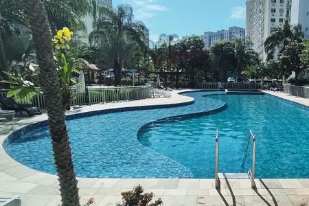 Apartamento para alugar com 50m², 2 quartos e 1 vagaÁrea comum - Piscina