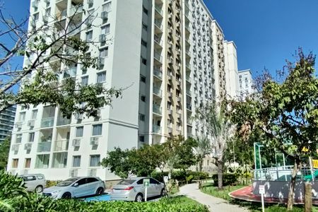 Apartamento para alugar com 50m², 2 quartos e 1 vagaFachada