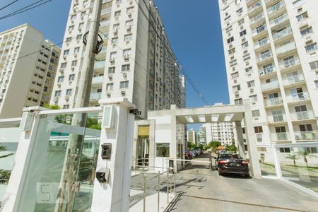 Apartamento para alugar com 50m², 2 quartos e 1 vagaFachada