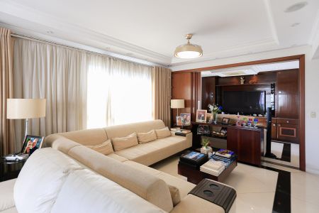 Apartamento à venda com 170m², 3 quartos e 4 vagasSala