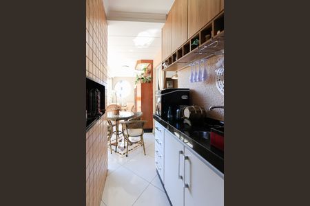 Apartamento à venda com 170m², 3 quartos e 4 vagasVaranda Sala