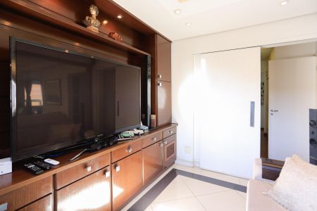Apartamento à venda com 170m², 3 quartos e 4 vagasSala 2