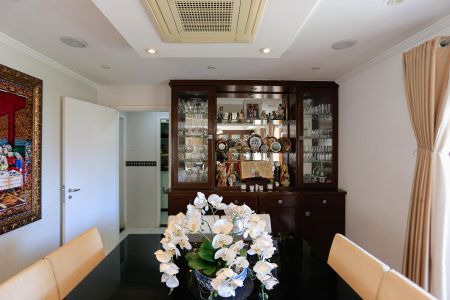 Apartamento à venda com 170m², 3 quartos e 4 vagasSala