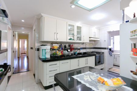 Apartamento à venda com 170m², 3 quartos e 4 vagasCozinha