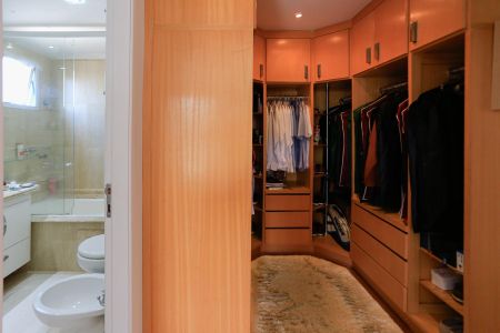 Apartamento à venda com 170m², 3 quartos e 4 vagasCloset do quarto 3