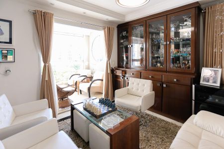 Apartamento à venda com 170m², 3 quartos e 4 vagasSala