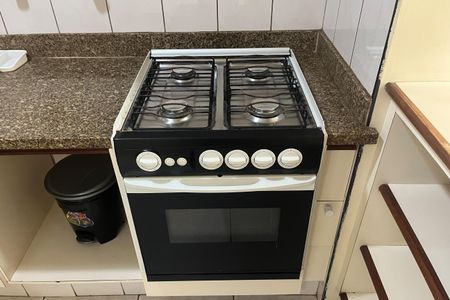 Apartamento para alugar com 70m², 2 quartos e 1 vagaCozinha