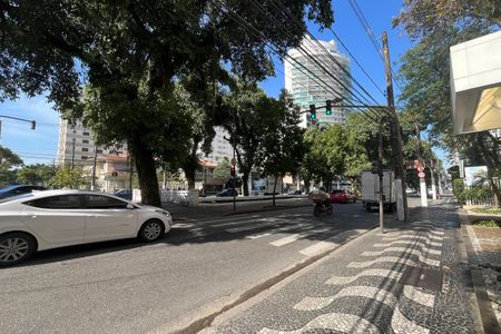 Apartamento para alugar com 70m², 2 quartos e 1 vagaVista da Rua