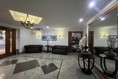 Apartamento para alugar com 70m², 2 quartos e 1 vagaHall de entrada