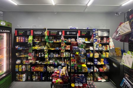 Apartamento para alugar com 70m², 2 quartos e 1 vagaMini Mercado