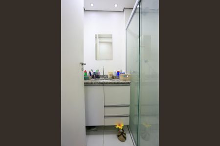 Apartamento à venda com 64m², 3 quartos e 1 vagaBanheiro da Suíte