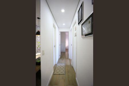 Apartamento à venda com 64m², 3 quartos e 1 vagaCorredor