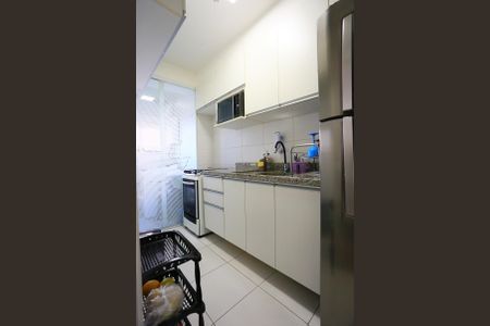 Apartamento à venda com 64m², 3 quartos e 1 vagaCozinha