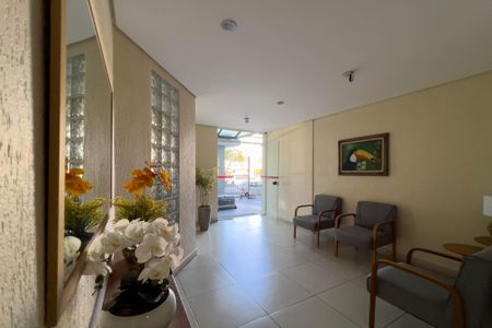 Apartamento para alugar com 70m², 2 quartos e sem vaga Apartamento para alugar com 70m², 2 quartos e sem vagaHall de entrada