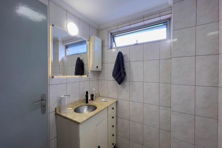 Apartamento para alugar com 70m², 2 quartos e sem vaga Apartamento para alugar com 70m², 2 quartos e sem vagaBanheiro