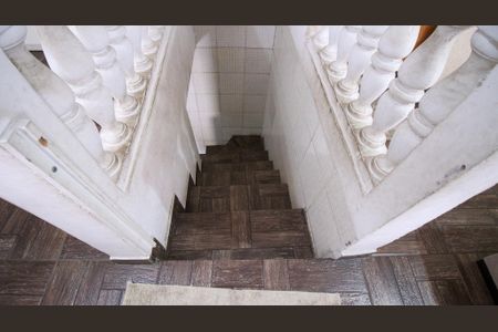 Casa à venda com 150m², 3 quartos e 1 vagaEscada