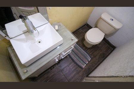 Casa à venda com 150m², 3 quartos e 1 vagaLavabo 1