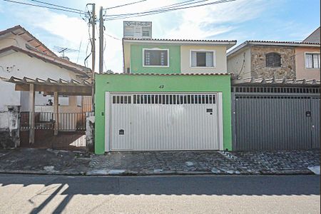 Casa à venda com 229m², 3 quartos e 3 vagasFachada