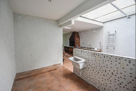 Casa à venda com 229m², 3 quartos e 3 vagasÁrea de Serviço