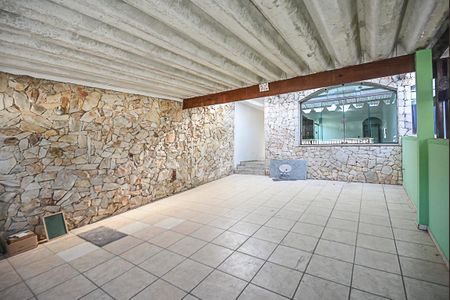 Casa à venda com 229m², 3 quartos e 3 vagasGaragem