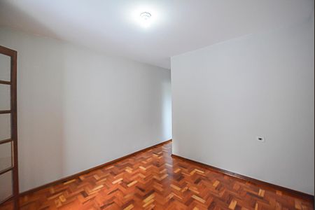 Casa à venda com 229m², 3 quartos e 3 vagasSuíte