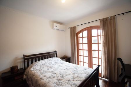 Casa à venda com 183m², 3 quartos e 4 vagasquarto 1