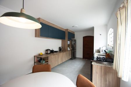 Casa à venda com 183m², 3 quartos e 4 vagascozinha