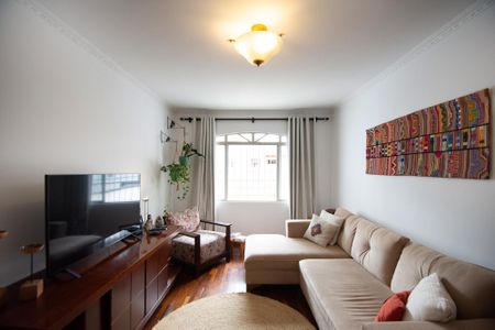 Sala de casa à venda com 3 quartos, 183m² em Vila Madalena, São Paulo