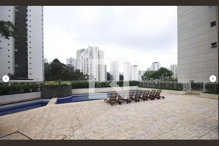 Apartamento à venda com 87m², 2 quartos e 2 vagasÁrea comum - Piscina