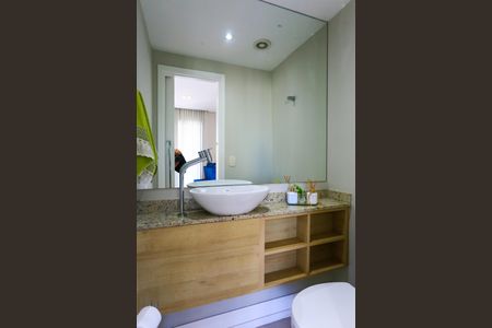 Apartamento à venda com 87m², 2 quartos e 2 vagasLavabo