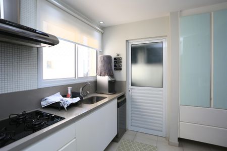 Apartamento à venda com 87m², 2 quartos e 2 vagasCozinha