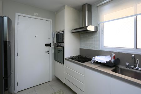 Apartamento à venda com 87m², 2 quartos e 2 vagasCozinha