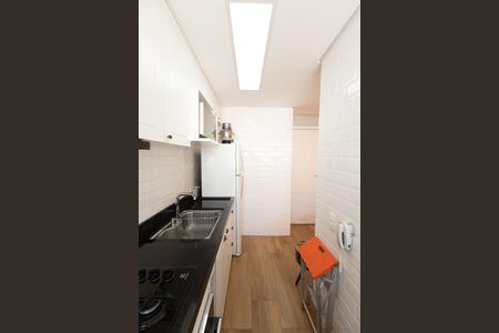 Apartamento à venda com 44m², 2 quartos e sem vaga Apartamento à venda com 44m², 2 quartos e sem vagaCozinha e Área de Serviço