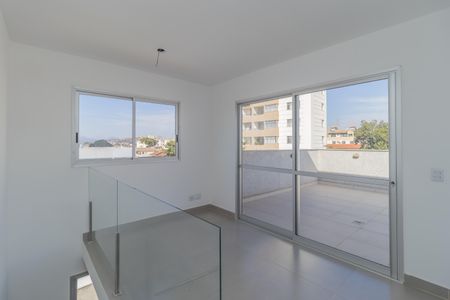 Apartamento à venda com 163m², 3 quartos e 4 vagasCobertura