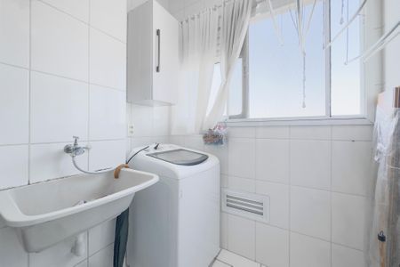 Apartamento para alugar com 48m², 2 quartos e 1 vaga Apartamento para alugar com 48m², 2 quartos e 1 vagaÁrea de Serviço