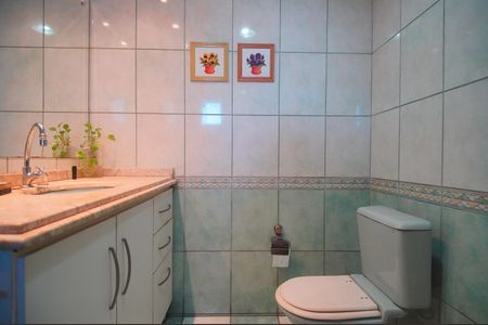 Casa à venda com 390m², 4 quartos e 2 vagasBanheiro