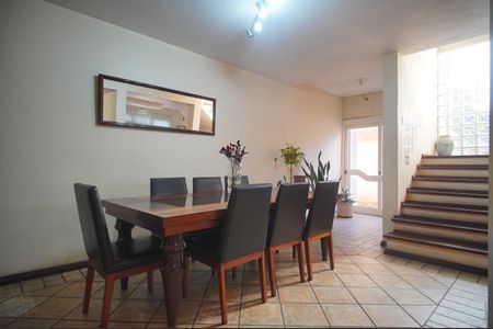 Casa à venda com 390m², 4 quartos e 2 vagasSala de Jantar