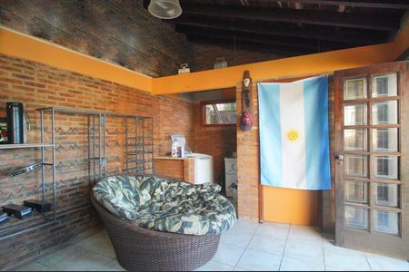 Casa à venda com 390m², 4 quartos e 2 vagas Casa à venda com 390m², 4 quartos e 2 vagasEspaço Gourmet