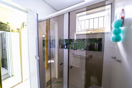 Apartamento à venda com 180m², 3 quartos e 2 vagasBanheiro