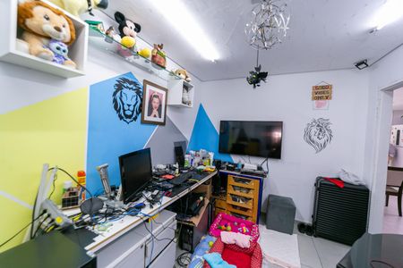 Apartamento à venda com 180m², 3 quartos e 2 vagasQuarto 2