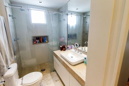 Apartamento à venda com 142m², 3 quartos e 2 vagasBanheiro da Suíte 3