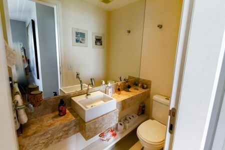 Apartamento à venda com 142m², 3 quartos e 2 vagasLavabo