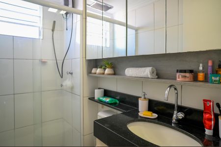 Apartamento à venda com 45m², 2 quartos e 2 vagasBanheiro