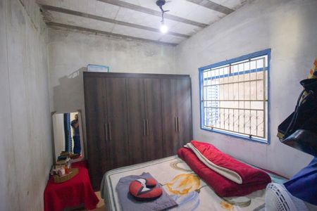 Casa à venda com 200m², 2 quartos e 2 vagasQuarto 2